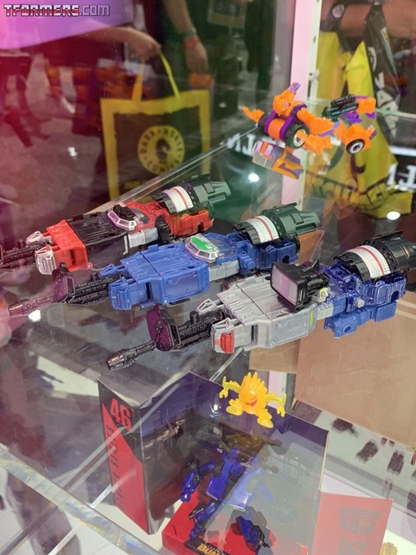 SDCC 2019  Ratchet, Impactor  Holo Mirage Powerdasher  Greenlight  (24 of 29)